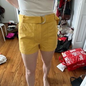 The color is more like the photos on my body